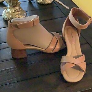 Clarks Women's Tan Sandals